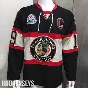 Toews Jersey with NHL Winter Classic Patch -white